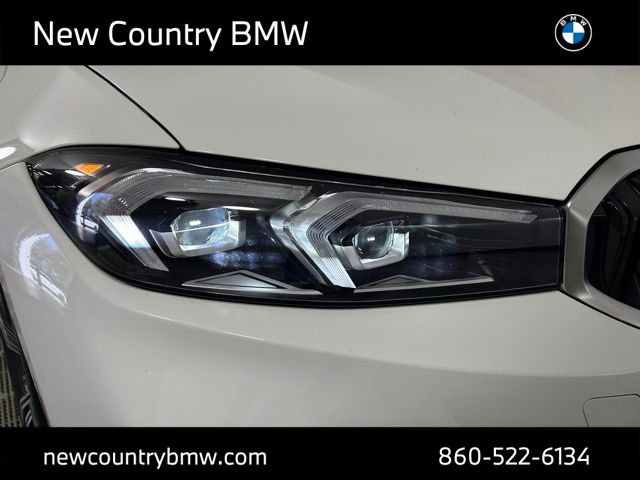 Used 2024 BMW 330i xDrive Sedan w/ Premium Package image 29