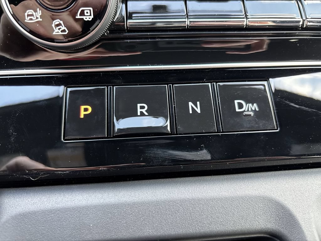 New 2026 Nissan Armada PRO-4X w/ Captain's Chari Seat Package AWD/4WD image 19