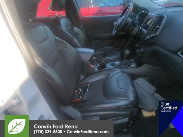 Used 2020 Jeep Cherokee Latitude Plus AWD/4WD image 14