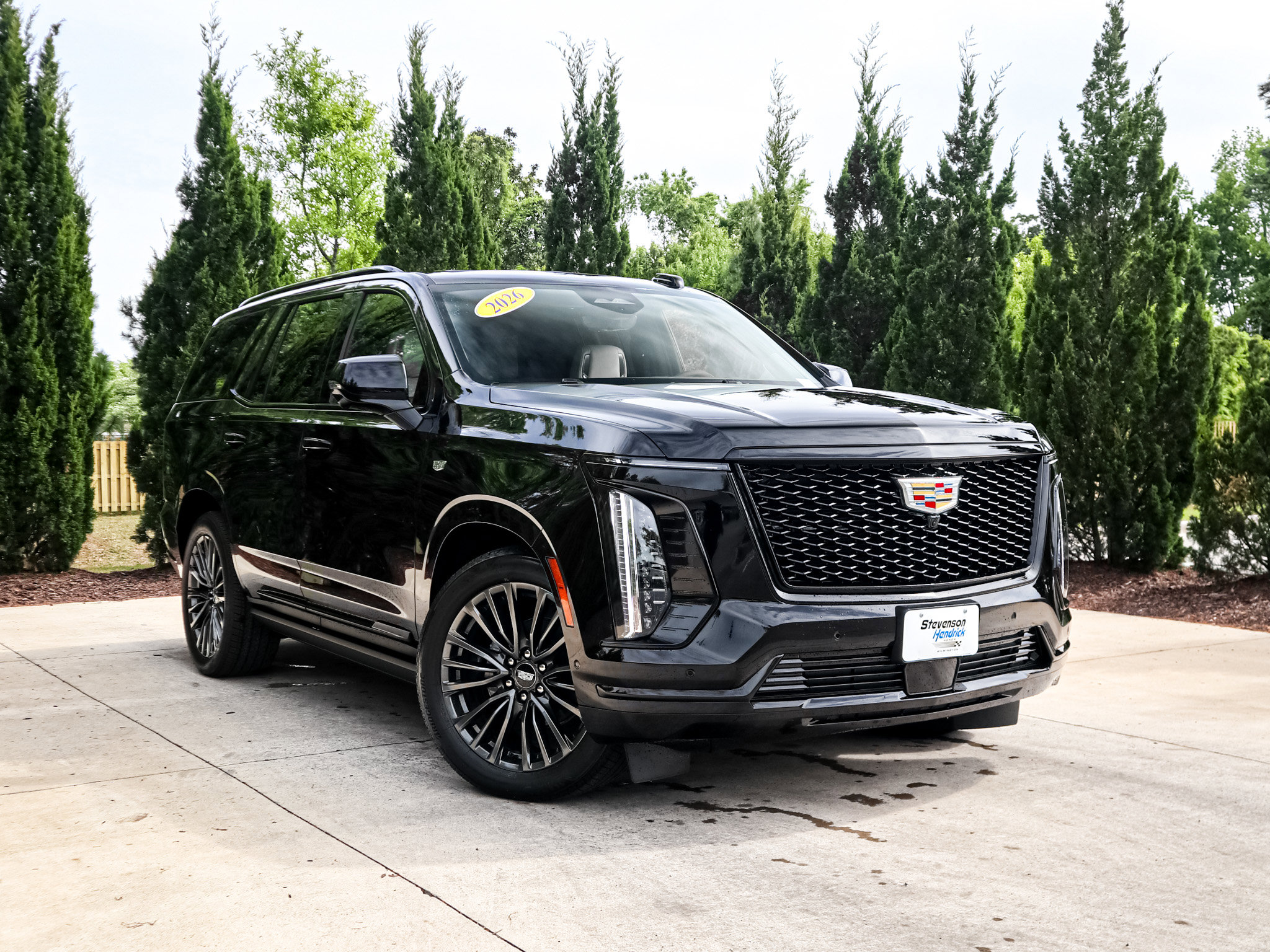Used 2026 Cadillac Escalade Platinum Sport AWD/4WD image 2