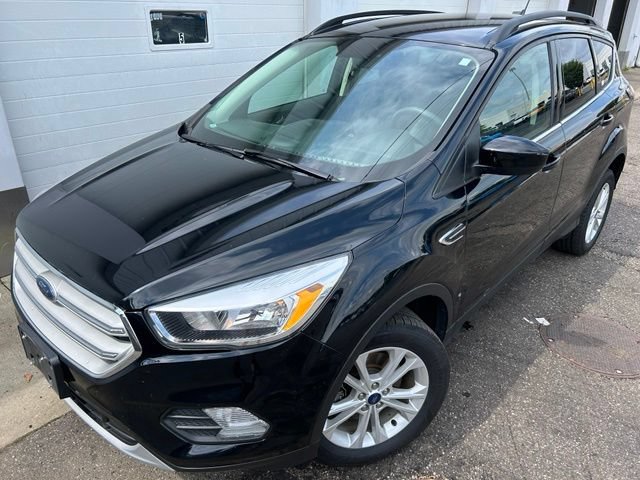 Used 2018 Ford Escape SE w/ SE Sync 3 Package