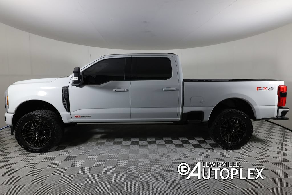 Used 2025 Ford F250 Platinum AWD/4WD image 9