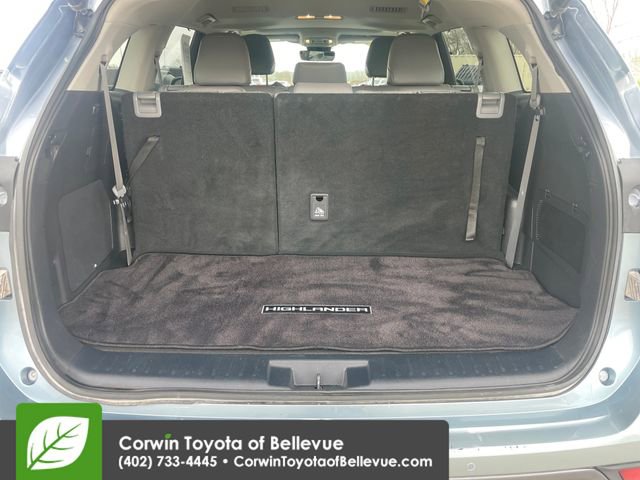 Used 2020 Toyota Highlander Limited image 30