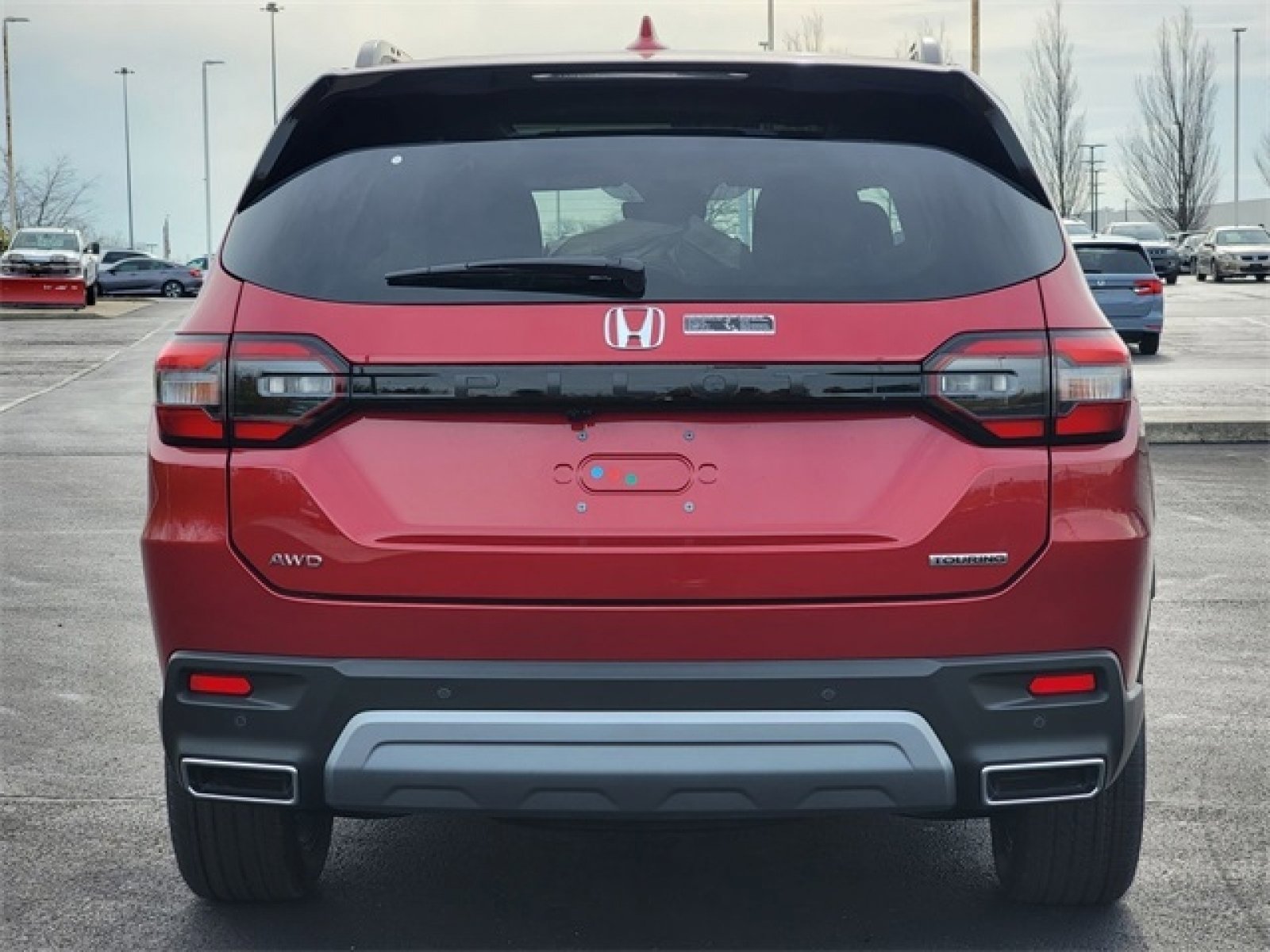 New 2025 Honda Pilot Touring image 7
