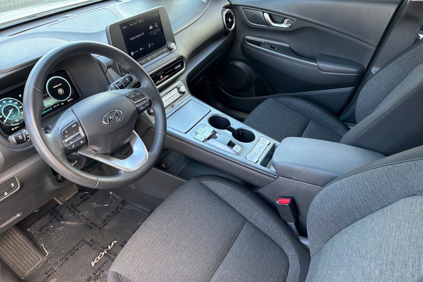 Used 2022 Hyundai Kona SEL w/ Convenience Package image 9