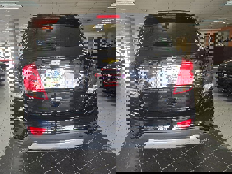 Used 2019 Chevrolet Trax LT w/ LT Convenience Package image 5