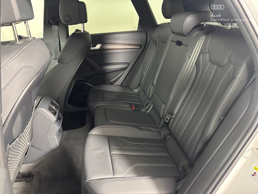 Certified 2024 Audi Q5 e Premium Plus w/ Premium Plus Package AWD/4WD image 29