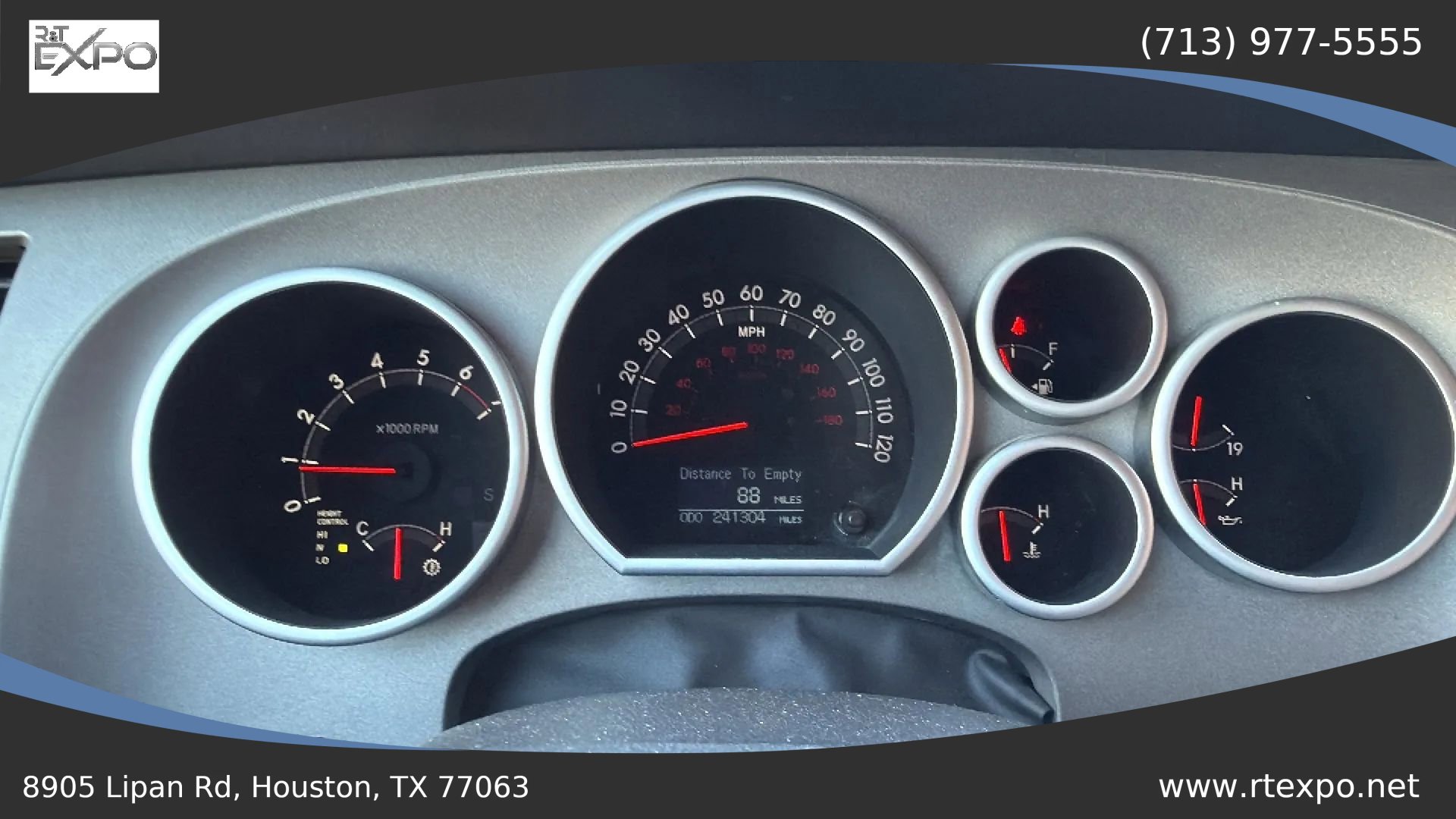 Used 2013 Toyota Sequoia Platinum RWD image 47