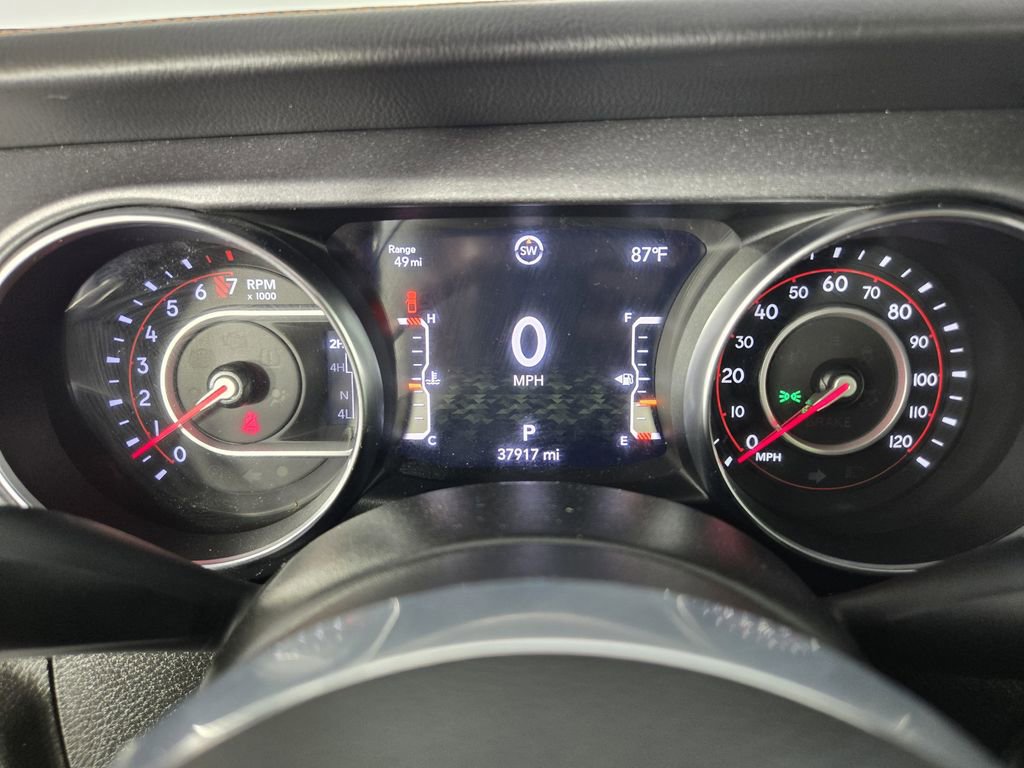 Used 2021 Jeep Gladiator Mojave AWD/4WD image 16
