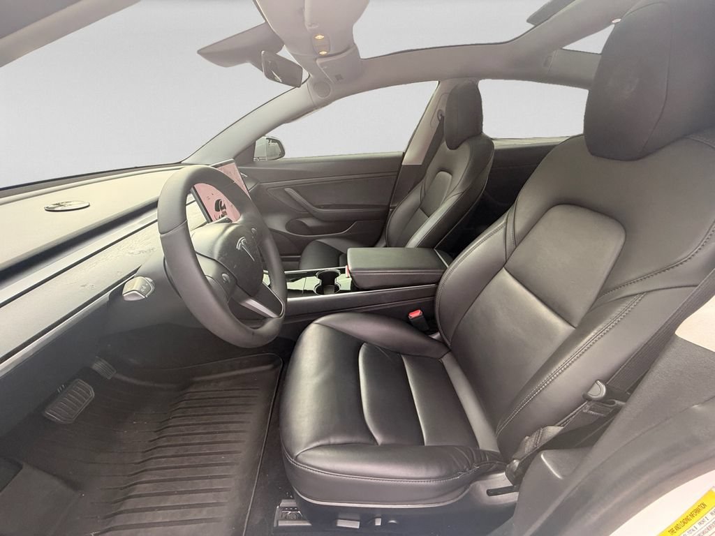 Used 2020 Tesla Model 3 Standard Range Plus RWD image 21