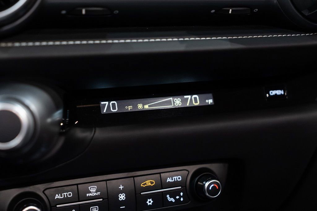 Certified 2022 Ferrari 812 GTS image 35