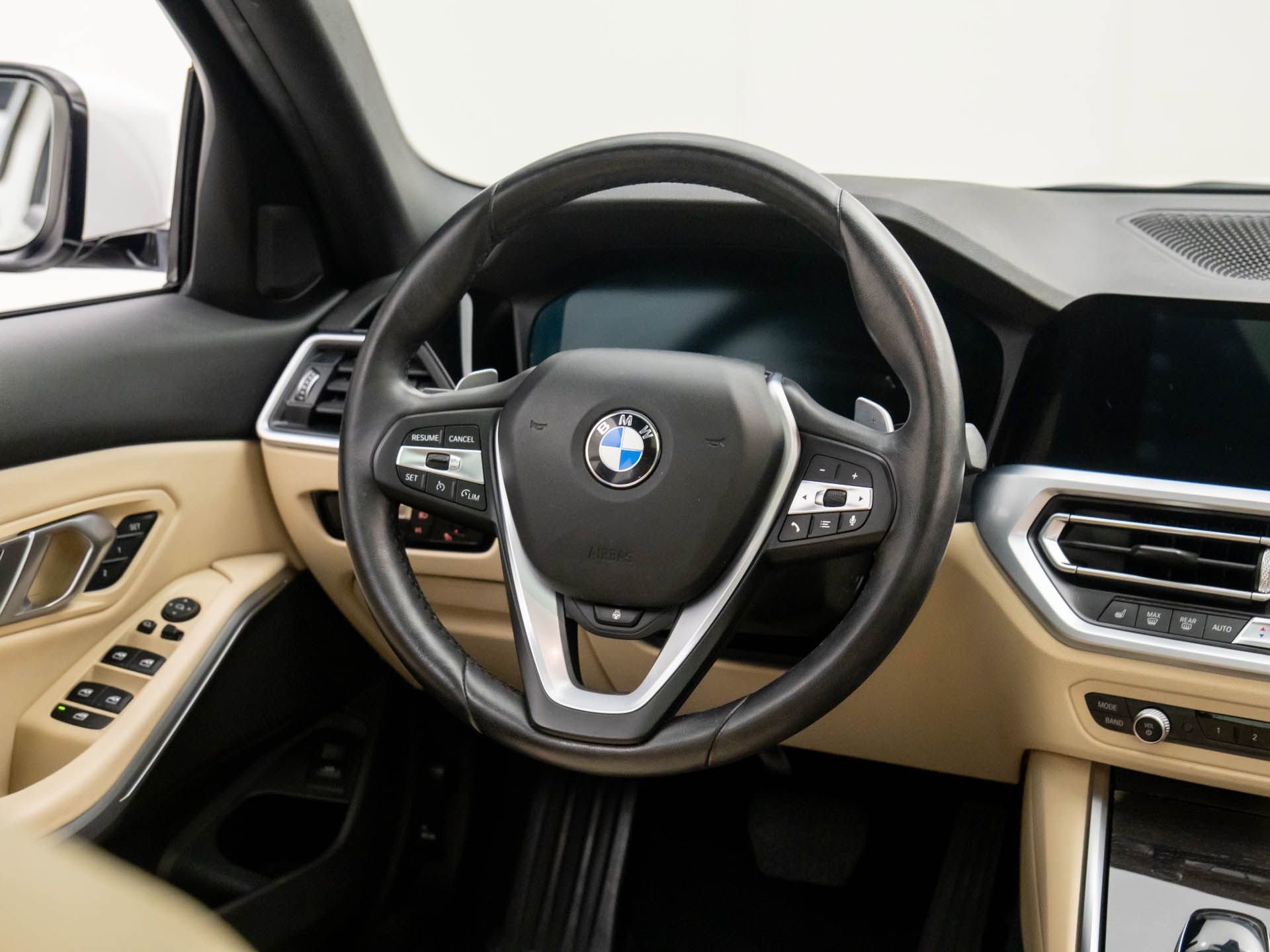 Used 2019 BMW 330i xDrive Sedan w/ Convenience Package image 11