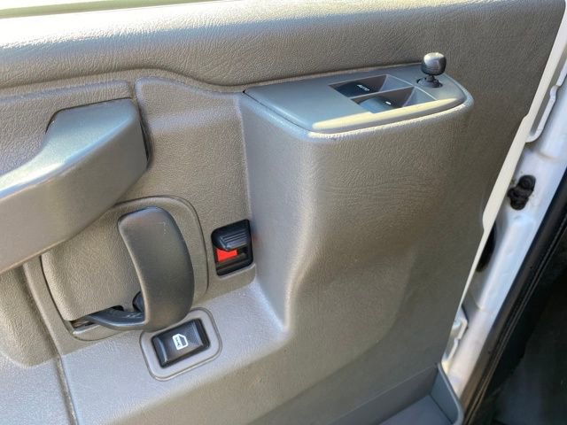 Used 2022 Chevrolet Express 2500 Work Van w/ Driver Convenience Package image 15
