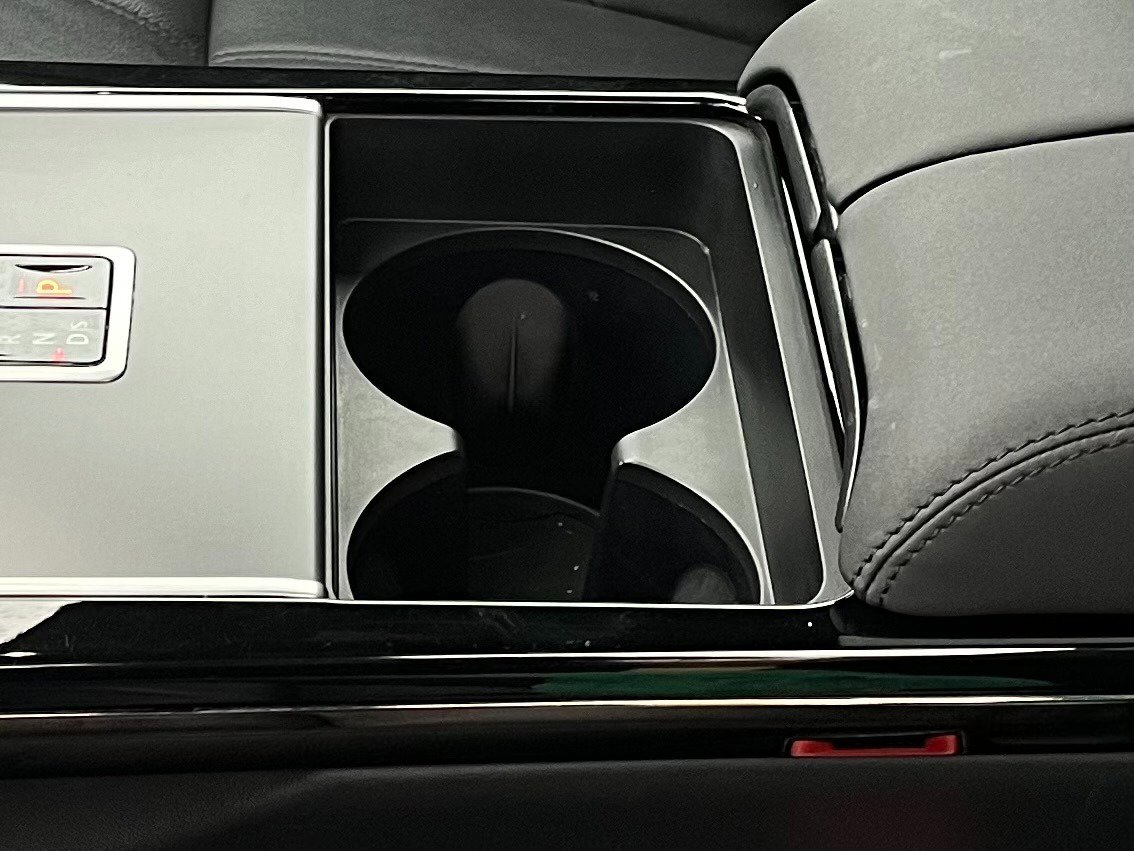 Used 2024 Land Rover Range Rover Evoque Dynamic SE image 29