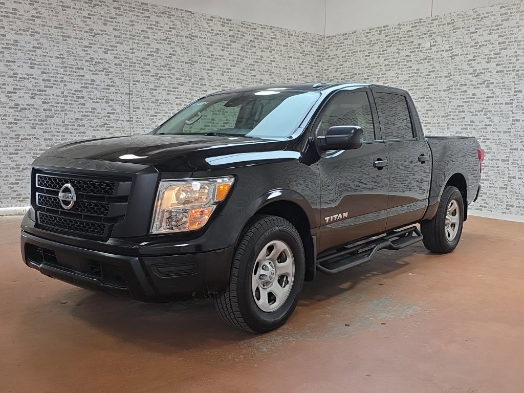 Used 2021 Nissan Titan S w/ S Utility Package image 3