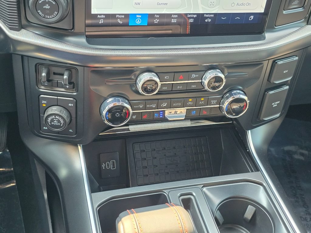 Used 2025 Ford F150 Raptor AWD/4WD image 17