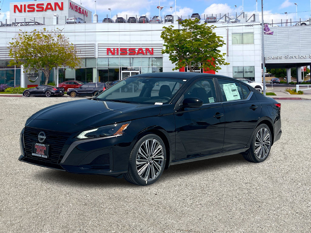 New 2026 Nissan Altima 2.5 SV