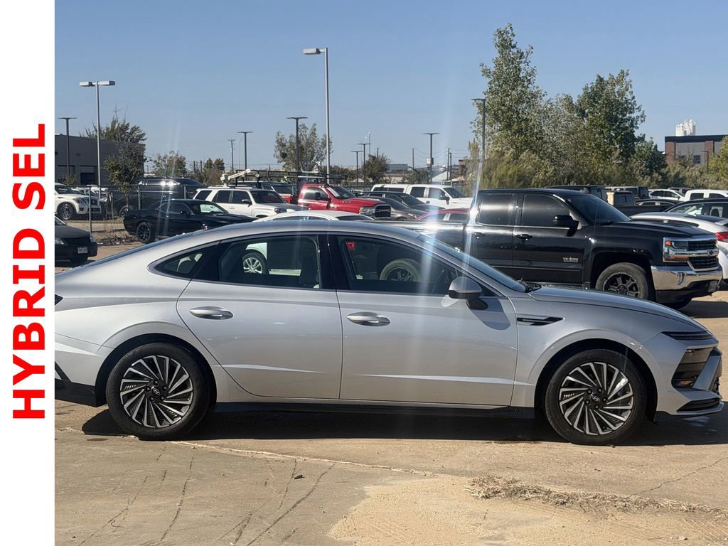 Certified 2024 Hyundai Sonata SEL image 3