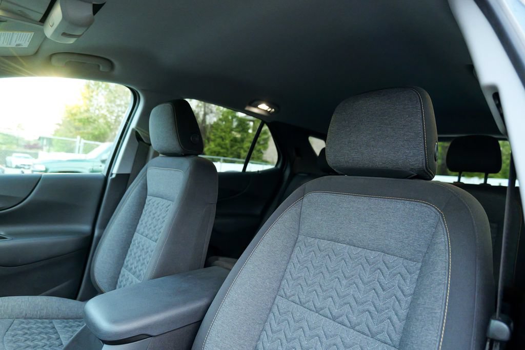 Used 2023 Chevrolet Equinox LT AWD/4WD image 21