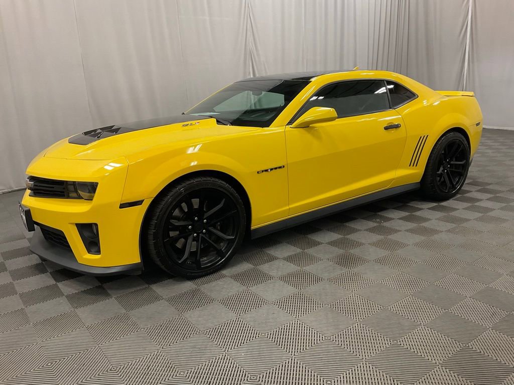 Used 2013 Chevrolet Camaro ZL1 RWD image 5