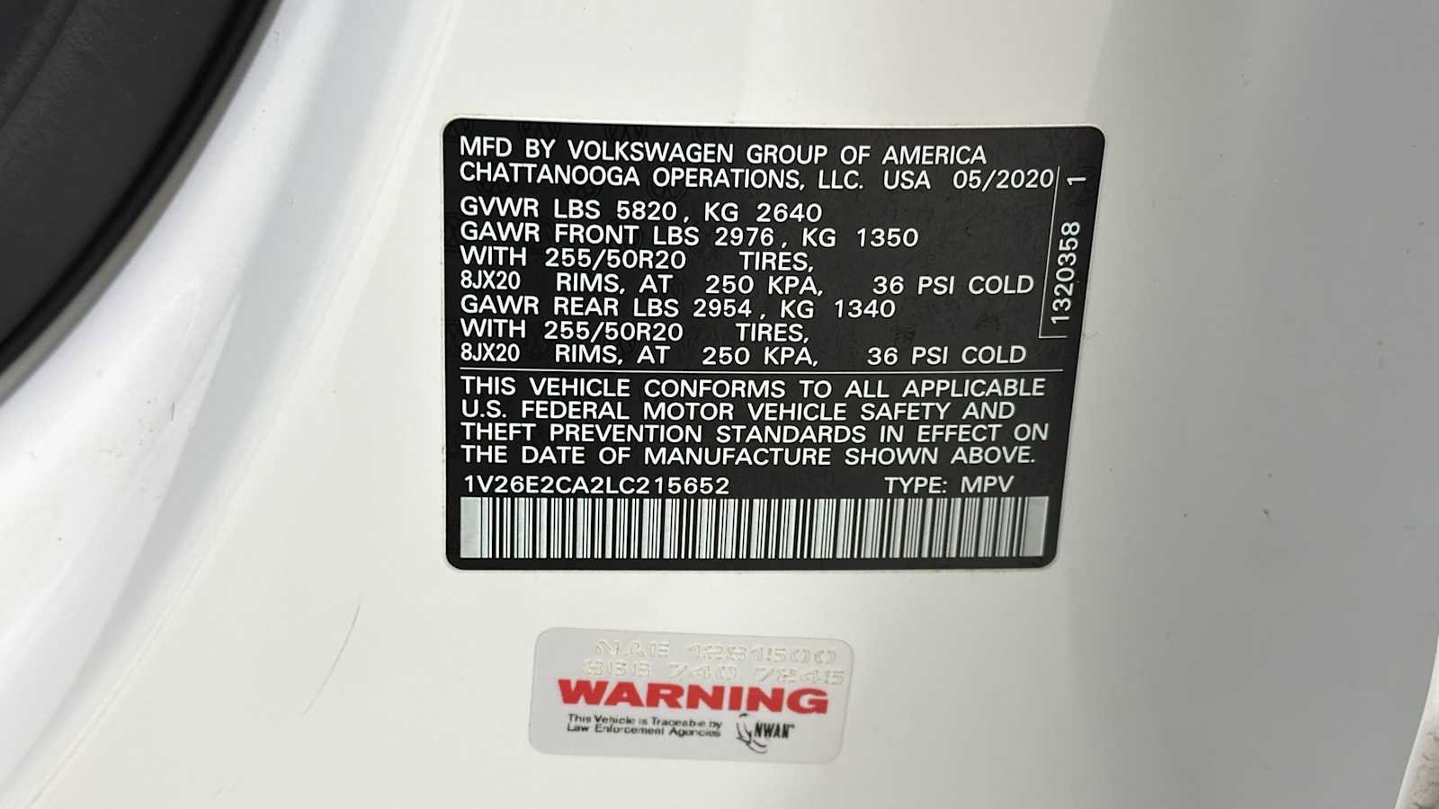 Used 2020 Volkswagen Atlas Cross Sport SE image 11