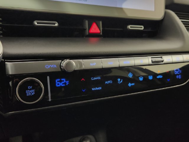 Certified 2024 Hyundai Ioniq 5 SEL AWD/4WD image 27