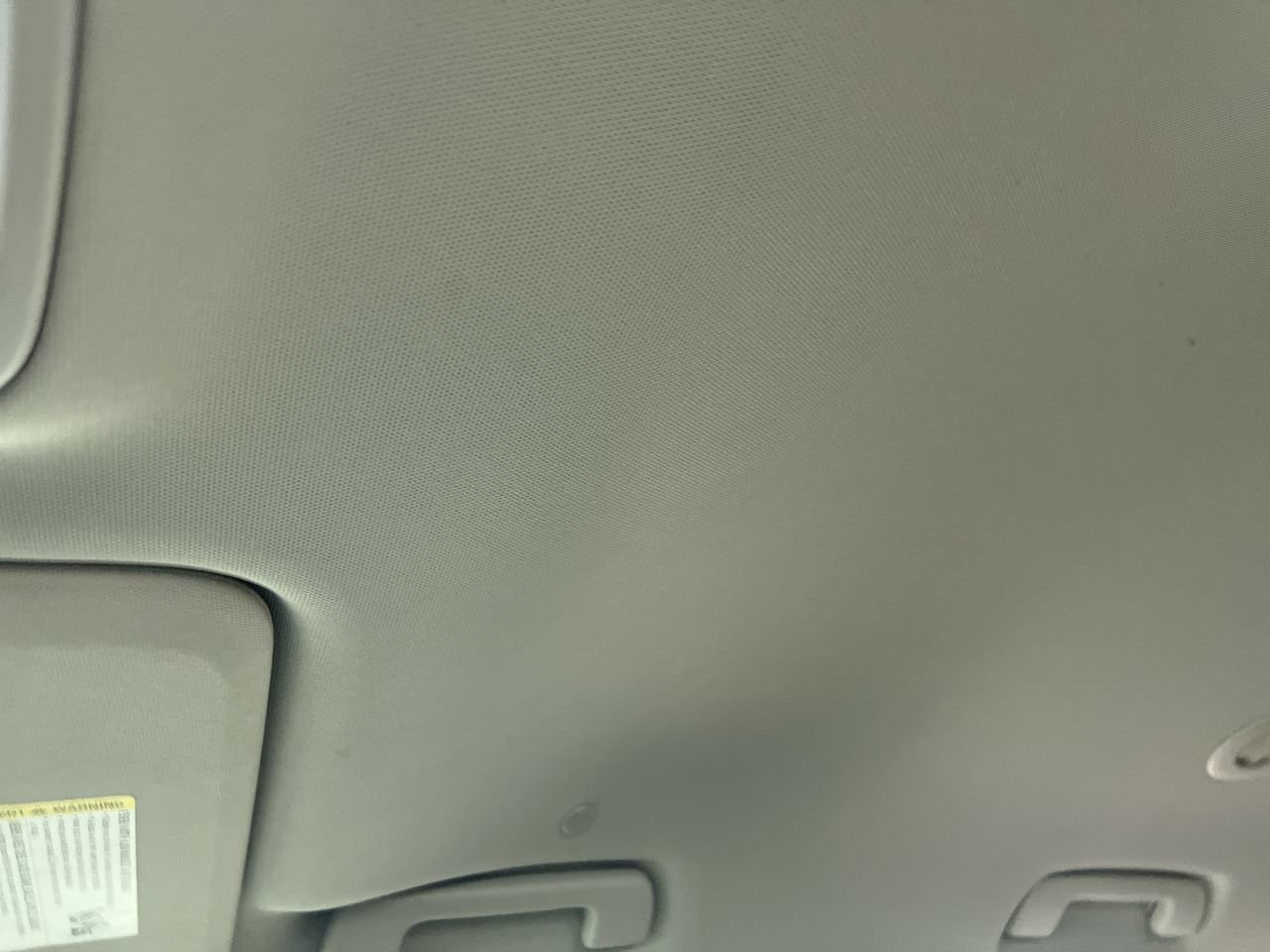Used 2021 Chevrolet Traverse LT FWD image 19