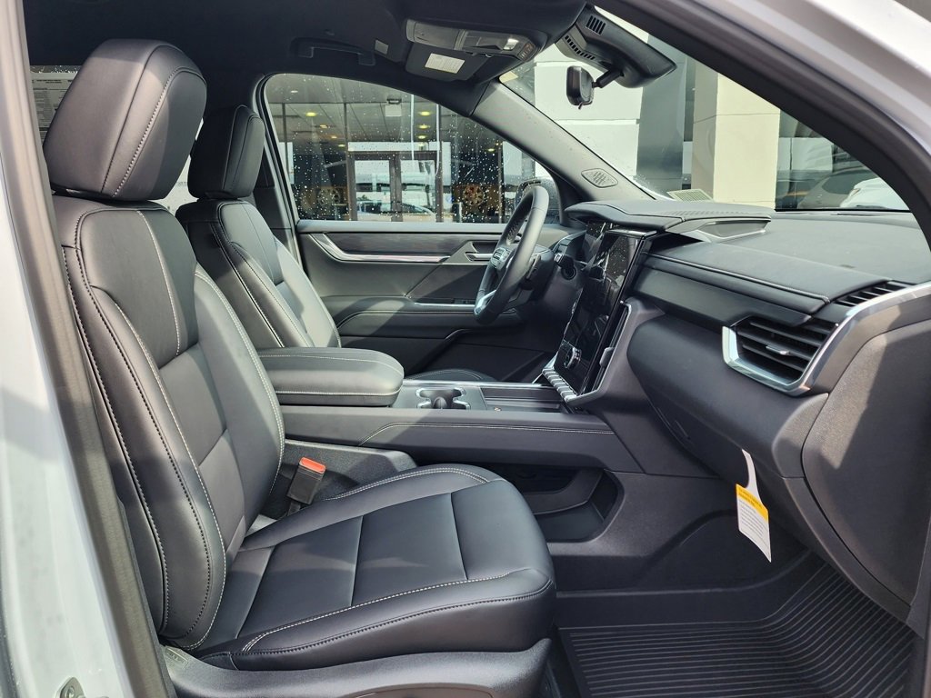 New 2026 GMC Acadia Elevation w/ Black Edition image 40