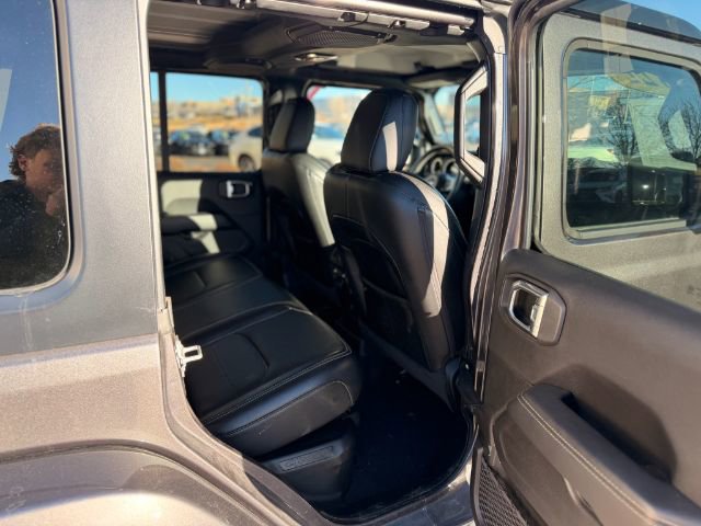 Used 2022 Jeep Wrangler Unlimited Sahara w/ Cold Weather Group AWD/4WD image 22