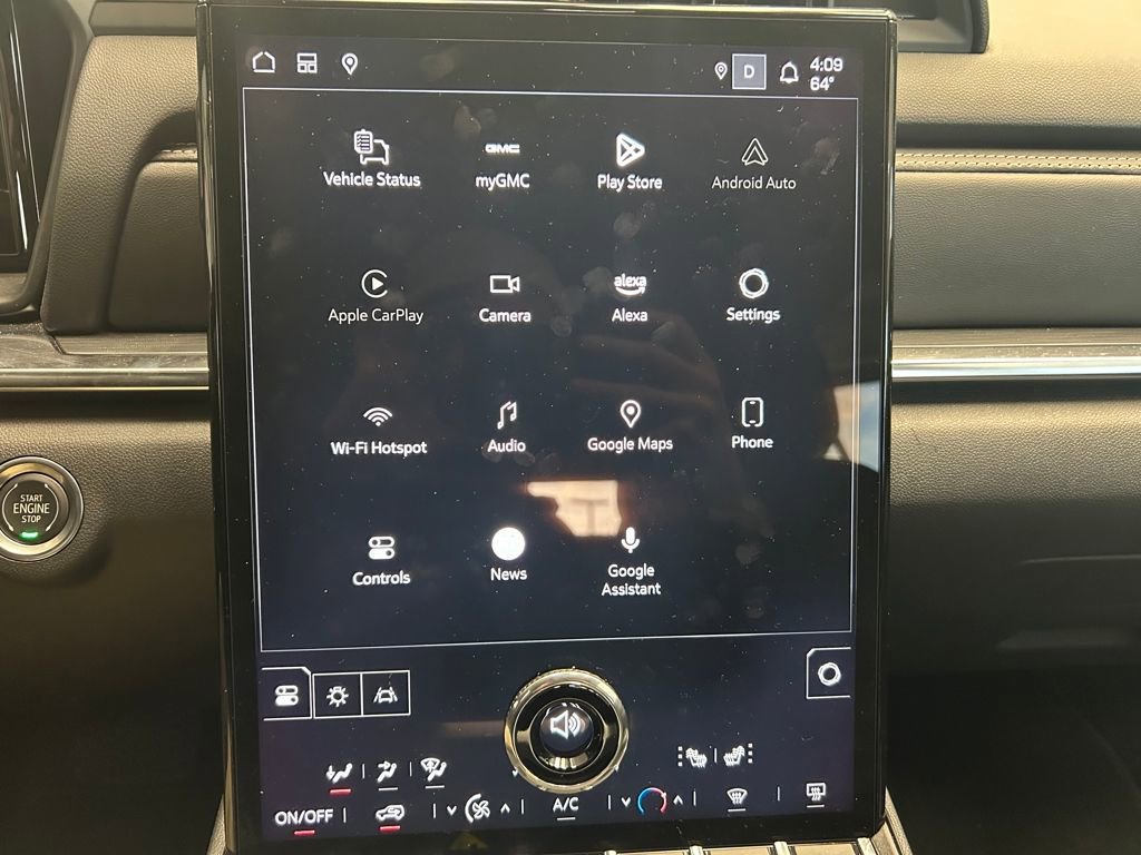 Used 2025 GMC Terrain Elevation image 12