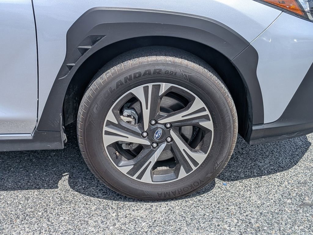 Used 2024 Subaru Crosstrek 2.0i Premium AWD/4WD image 11