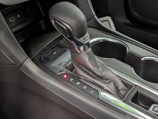 Used 2024 Chevrolet Equinox LS w/ LS Convenience Package image 25