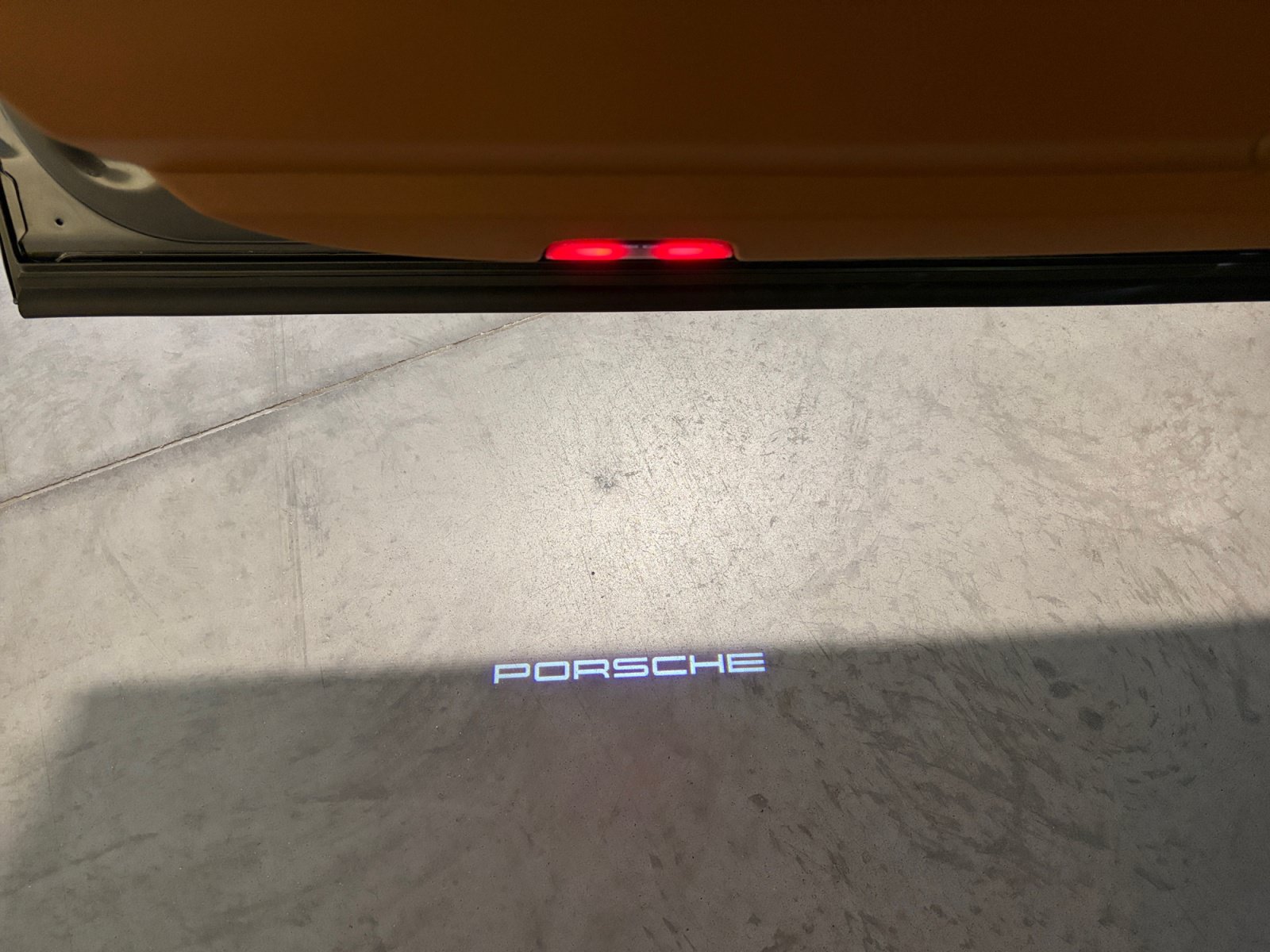 Certified 2023 Porsche Cayenne Turbo S AWD/4WD image 46