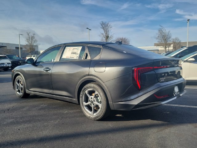New 2026 Kia K4 FWD image 5
