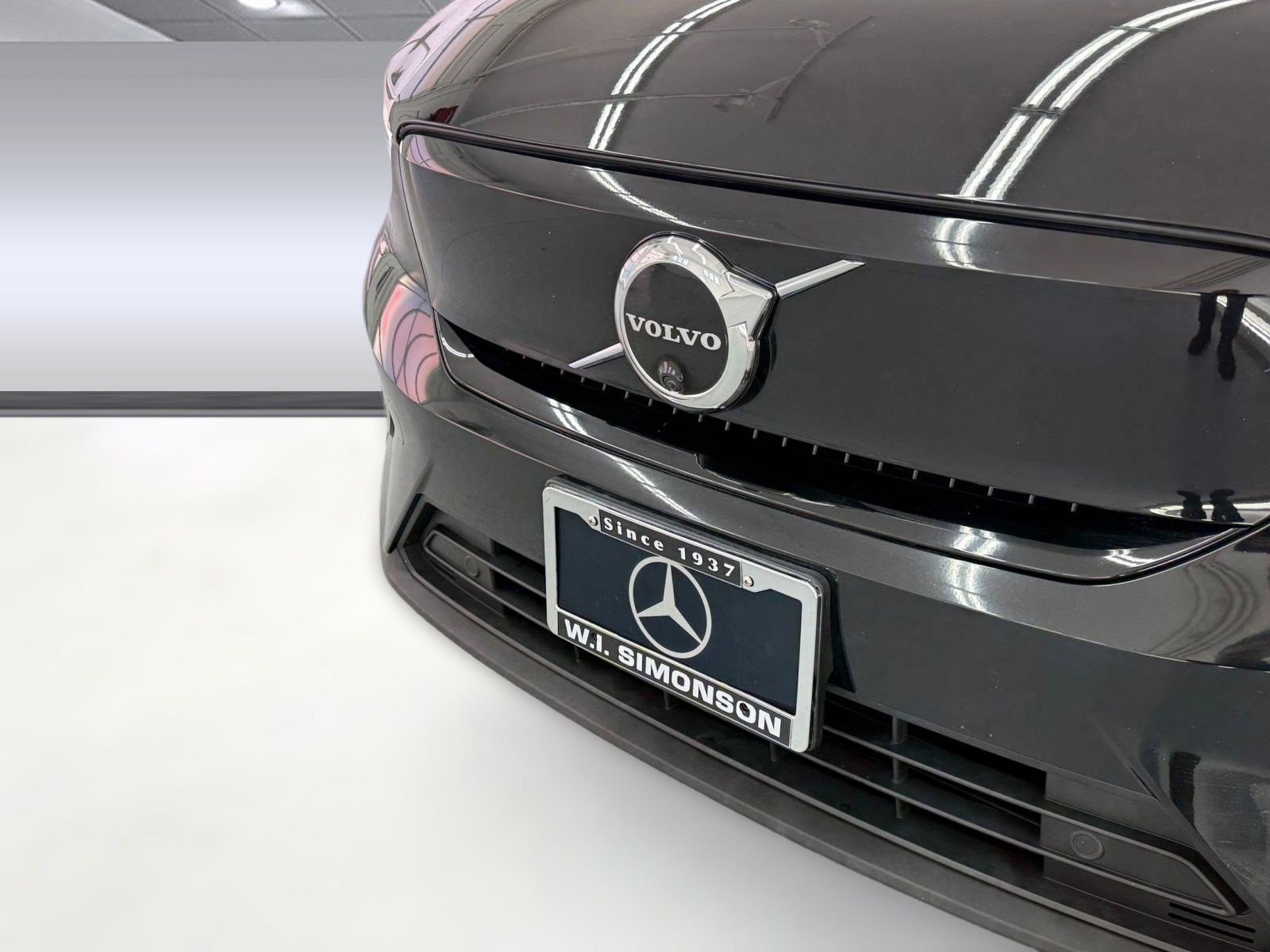 Used 2023 Volvo C40 P8 Recharge Ultimate image 20