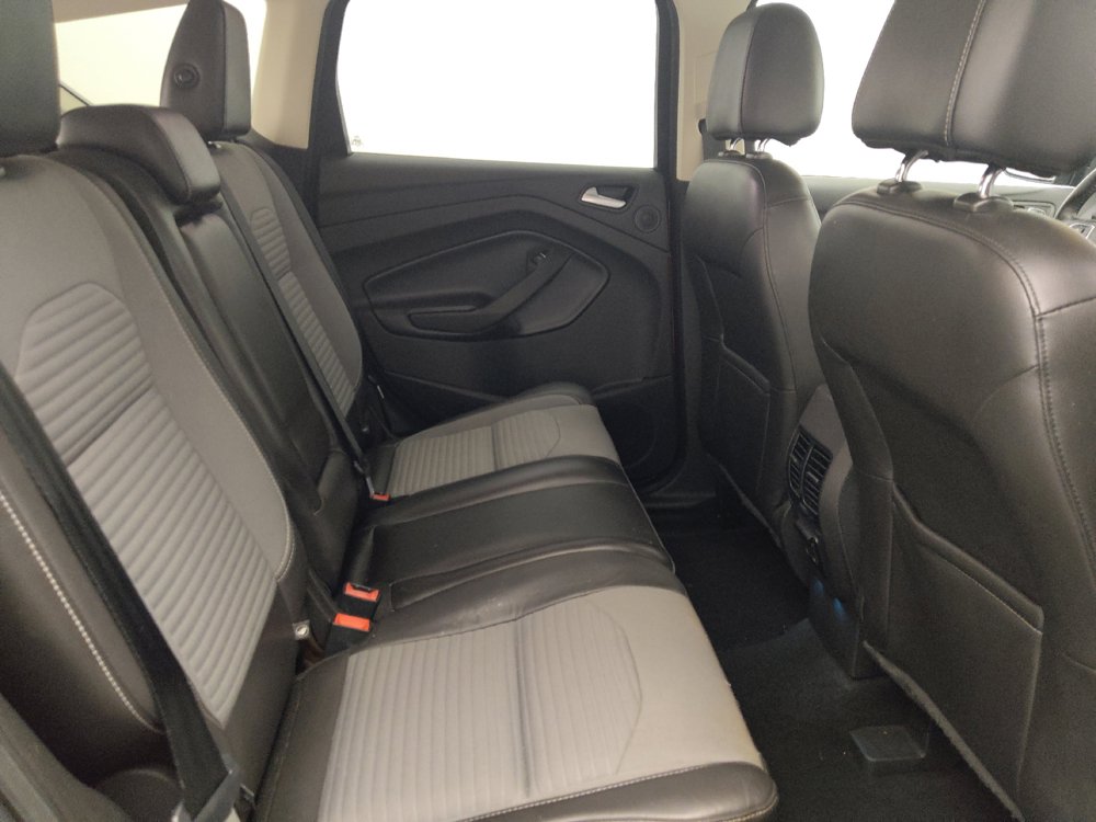 Used 2017 Ford Escape Titanium AWD/4WD image 19