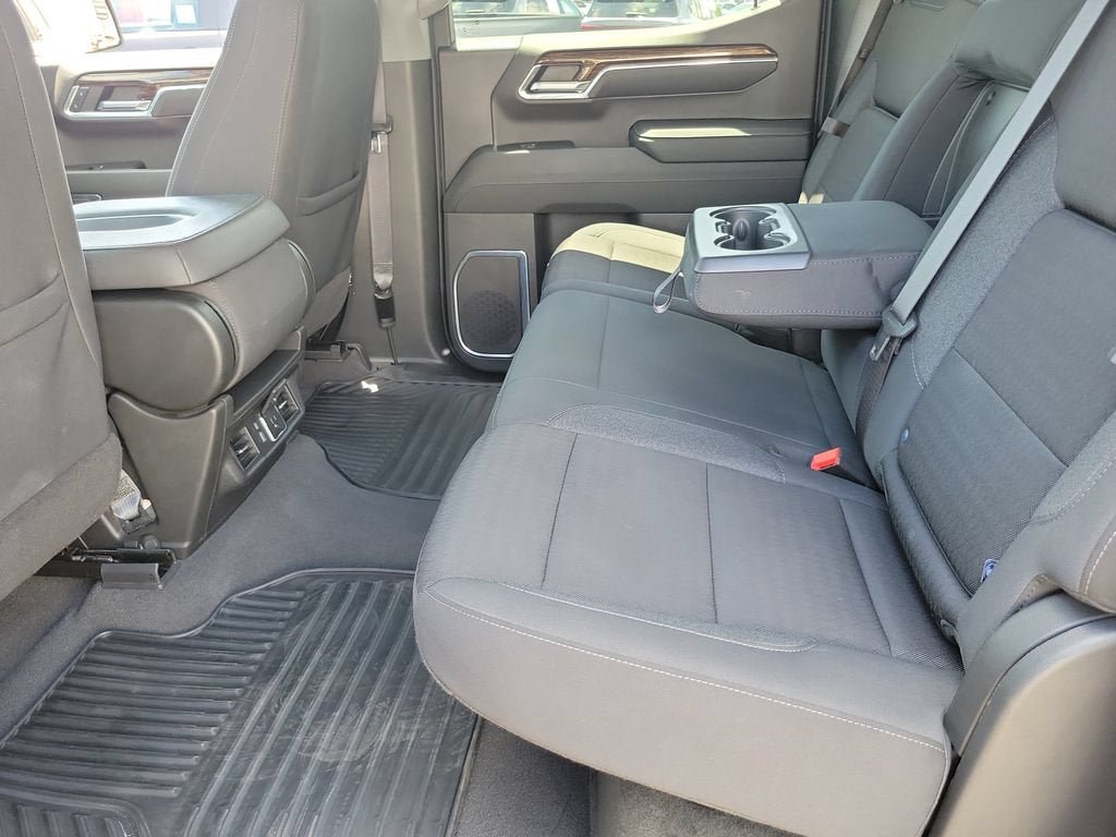 Used 2024 GMC Sierra 1500 Elevation RWD image 13