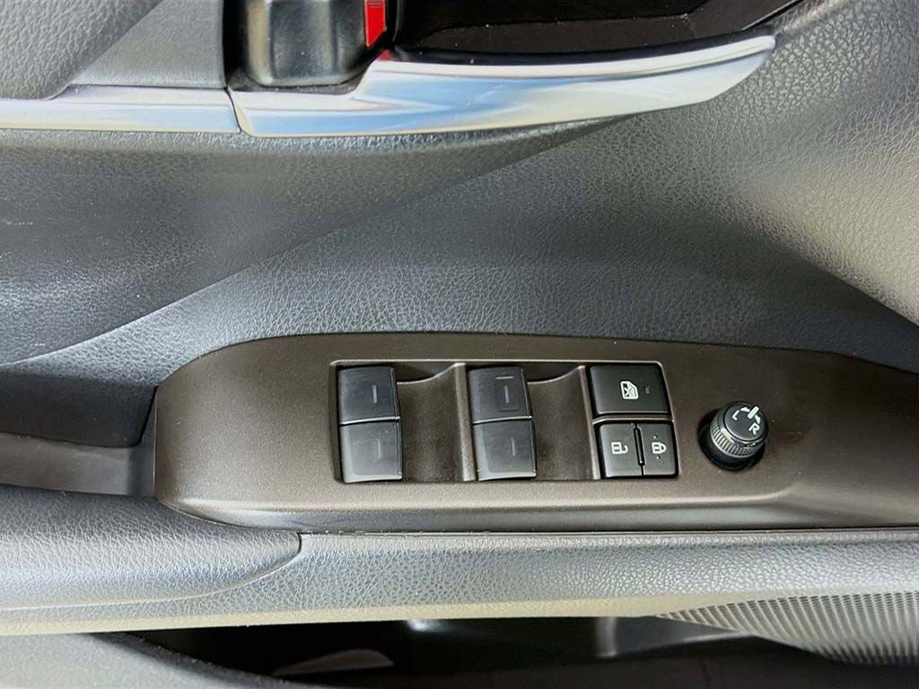 Used 2024 Toyota Camry SE FWD image 24
