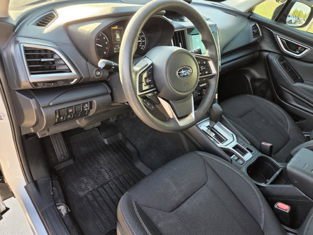 Used 2021 Subaru Forester AWD/4WD image 18