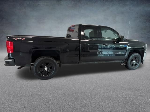 Used 2016 Chevrolet Silverado 1500 LT w/ All Star Edition image 6