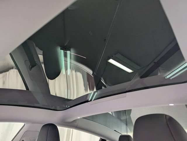 Used 2026 Tesla Model 3 RWD image 14