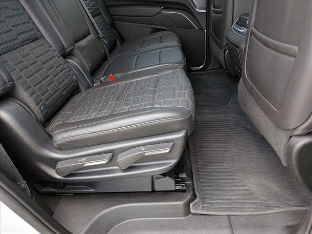 Used 2023 Cadillac Escalade Sport Platinum w/ LPO, ONYX Package image 20