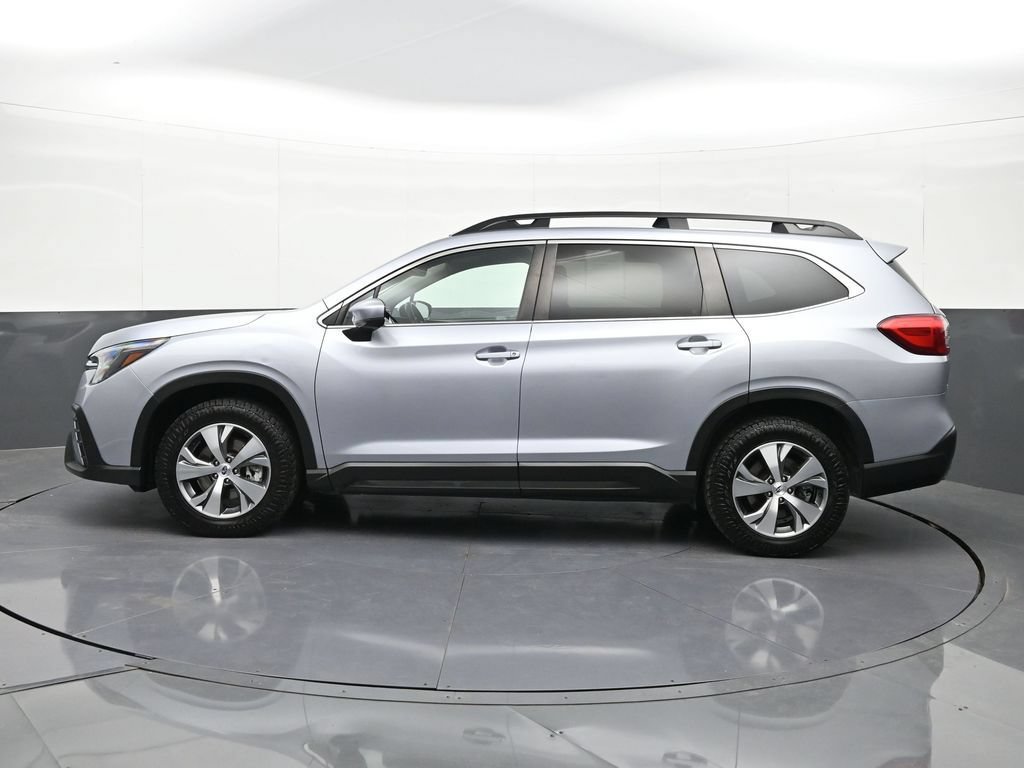 Used 2024 Subaru Ascent Premium w/ Convenience Package AWD/4WD image 2