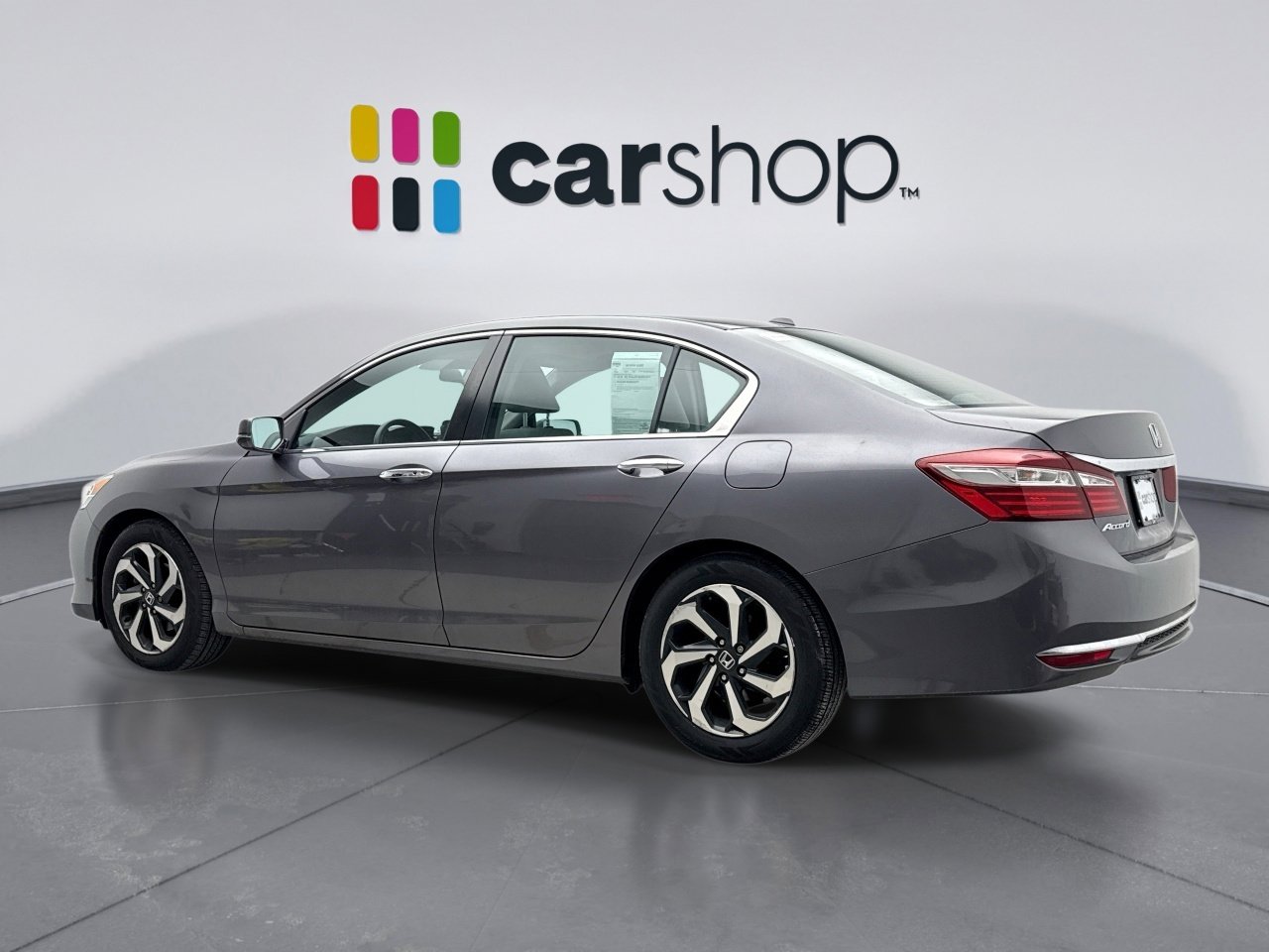Used 2016 Honda Accord EX image 3