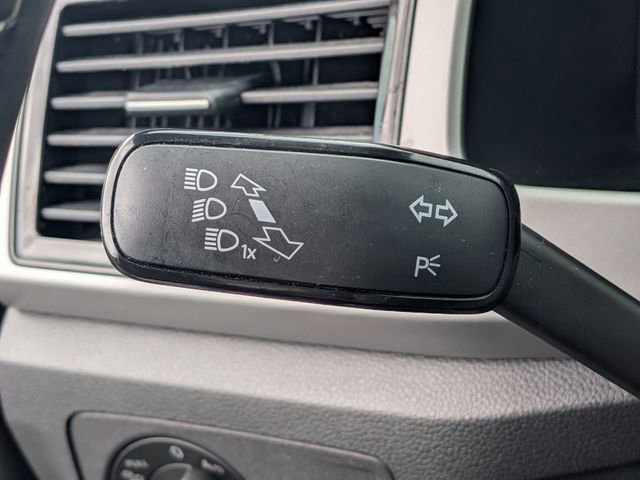 Certified 2023 Volkswagen Atlas Cross Sport SE w/ Panoramic Sunroof Package image 25