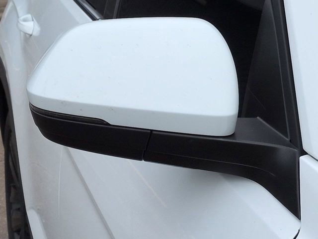 Used 2022 Volkswagen Atlas Cross Sport SE w/ Black Wheel Package FWD image 12