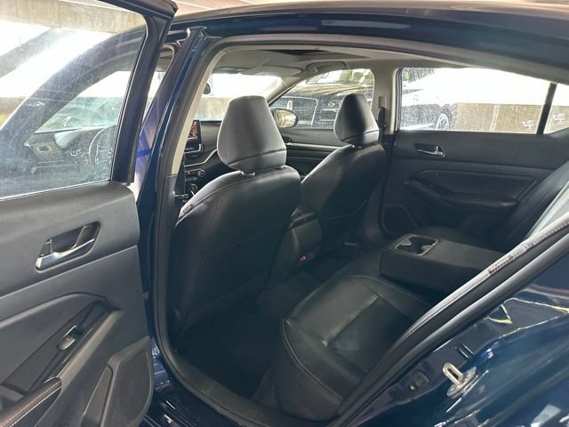 Used 2023 Nissan Altima 2.5 SR w/ SR Premium Package AWD/4WD image 6