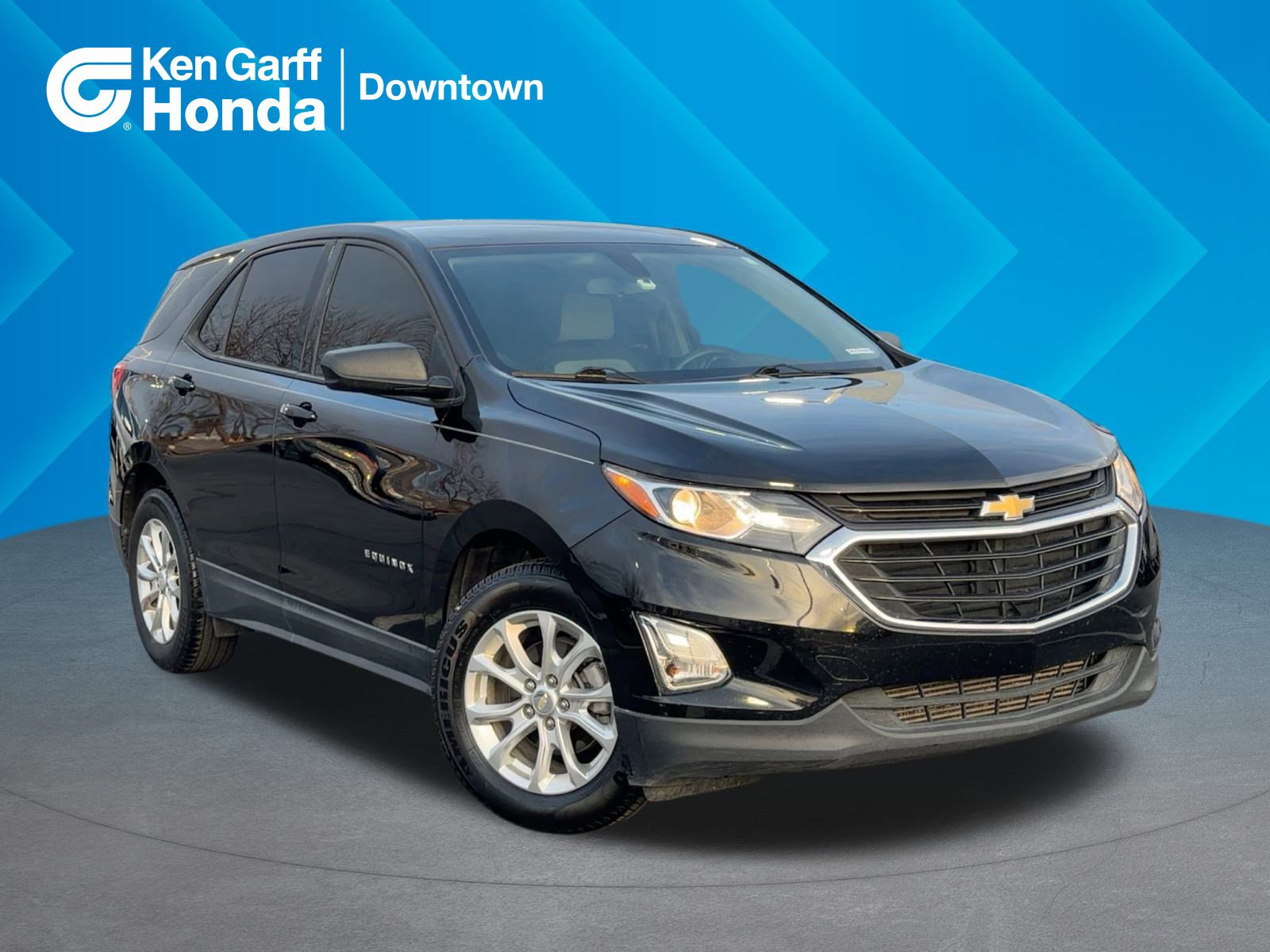 Used 2018 Chevrolet Equinox LS image 1