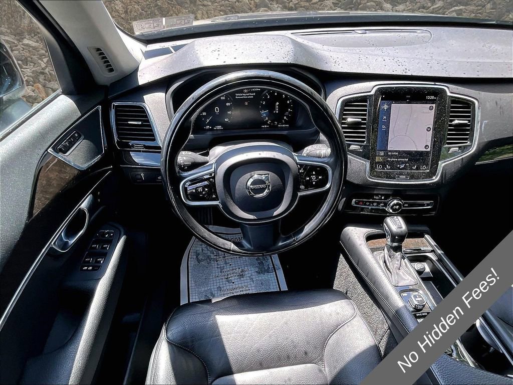 Used 2017 Volvo XC90 T6 Momentum w/ Vision Package AWD/4WD image 5