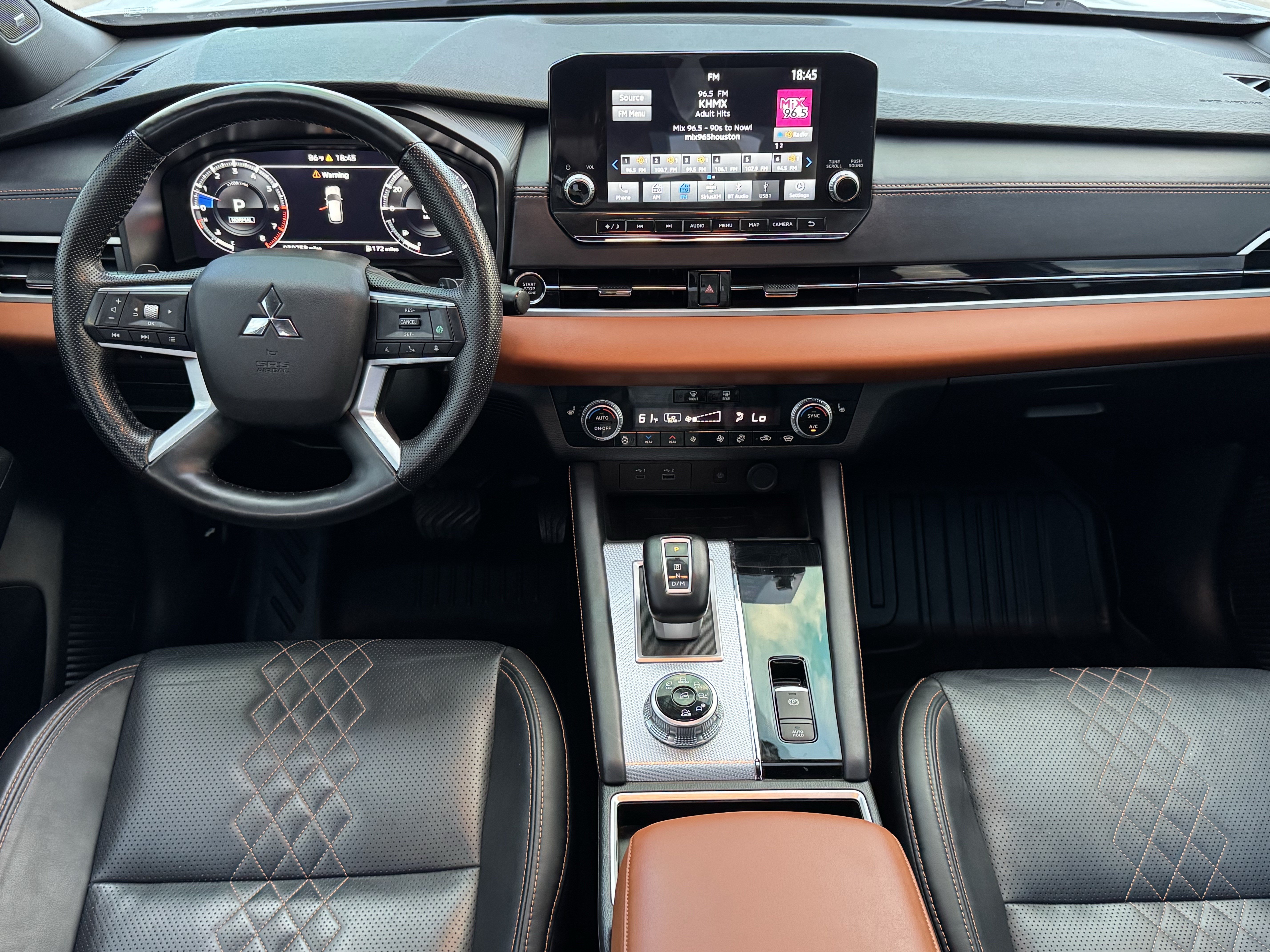 Used 2024 Mitsubishi Outlander SEL AWD/4WD image 23